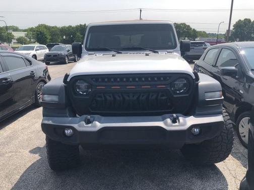 2020 Jeep Wrangler Unlimited Black and Tan 4X4