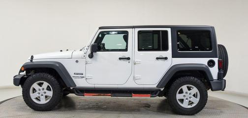 Bright White Clearcoat 2018 Jeep Wrangler JK Unlimited Sport
