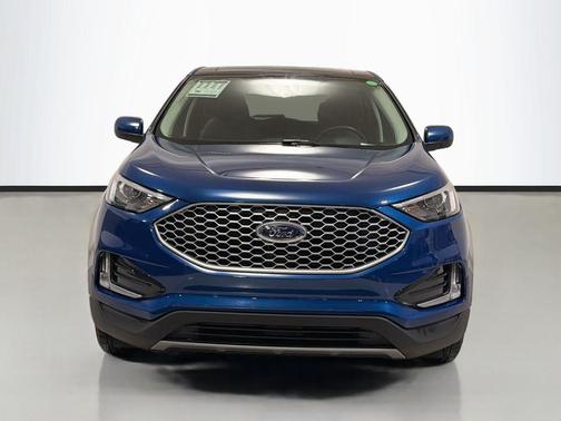 Blue Metallic 2024 Ford Edge SEL