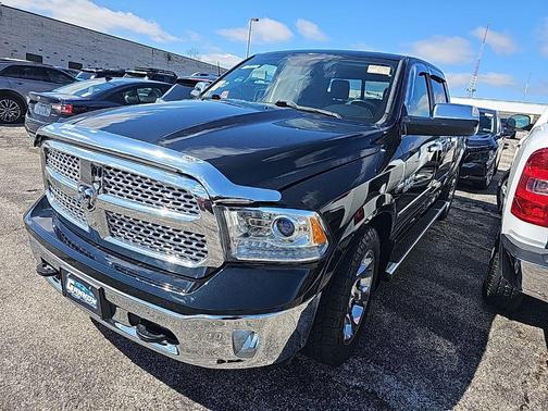 Black Forest Green Pearlcoat 2017 RAM 1500 Laramie