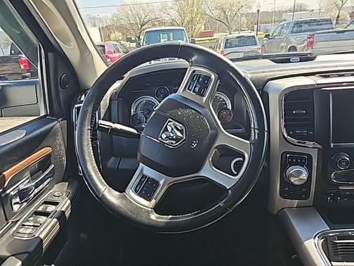 Black Forest Green Pearlcoat 2017 RAM 1500 Laramie