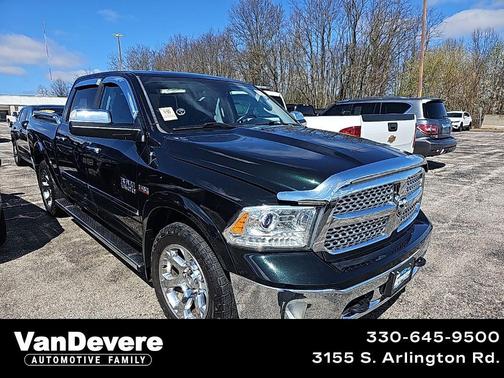 Black Forest Green Pearlcoat 2017 RAM 1500 Laramie