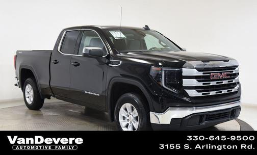 Onyx Black 2023 GMC Sierra 1500 SLE