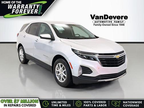 Silver Ice Metallic 2022 Chevrolet Equinox 1LT
