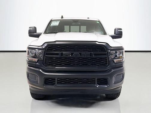 Bright White Clearcoat 2024 RAM 2500 Tradesman