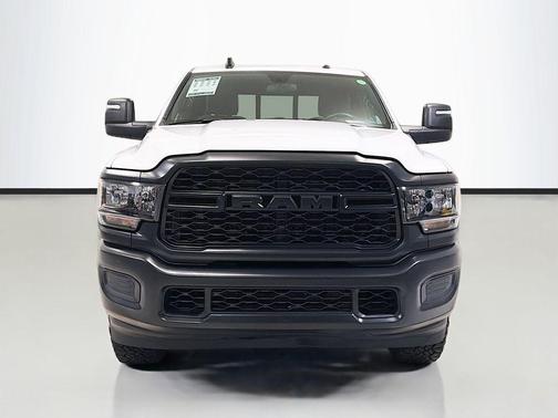 Bright White Clearcoat 2024 RAM 2500 Tradesman