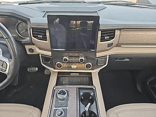 Silver Metallic 2024 Ford Expedition Limited