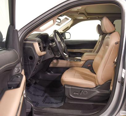 Silver Metallic 2024 Ford Expedition Limited