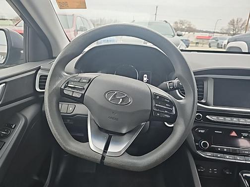 2018 Hyundai IONIQ Hybrid Blue