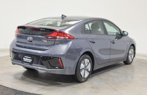 2018 Hyundai IONIQ Hybrid Blue