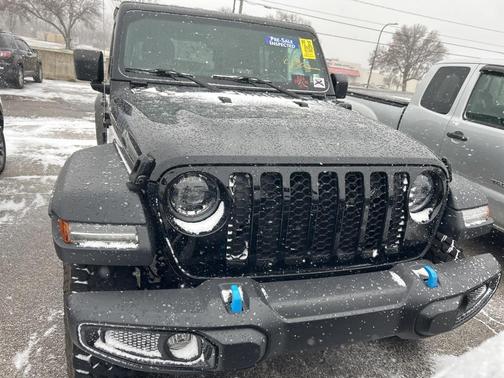 2023 Jeep Wrangler 4xe Base