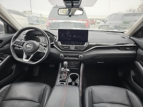 2023 Nissan Altima 2.5 SR