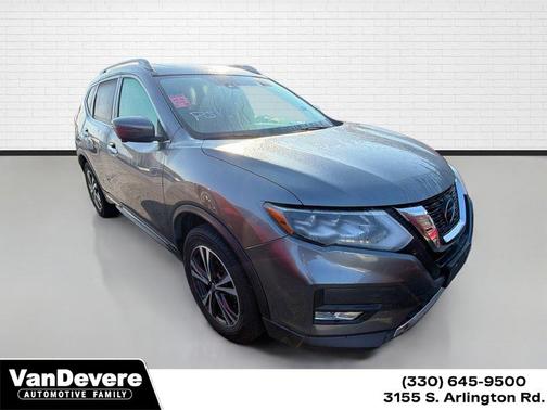 Gun Metallic 2018 Nissan Rogue SL