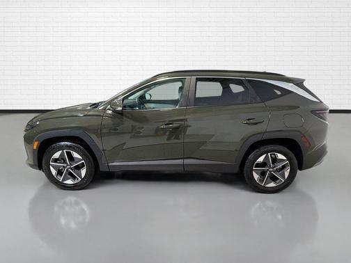 Rockwood Green 2025 Hyundai TUCSON SEL Convenience