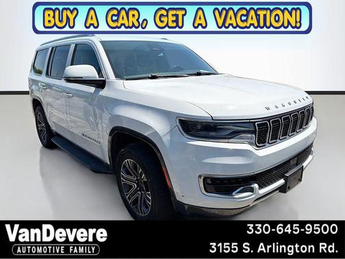 Bright White Clearcoat 2022 Jeep Wagoneer Series III