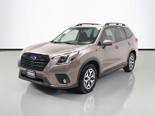 Brilliant Bronze Metallic 2022 Subaru Forester Premium