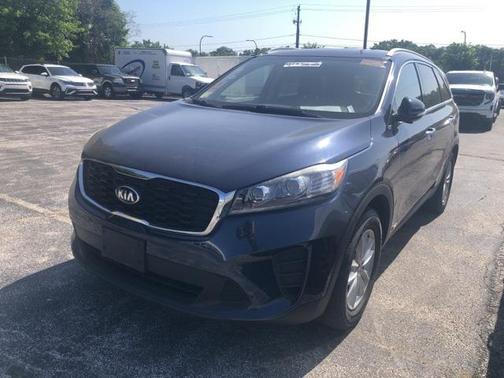 2019 Kia Sorento LX