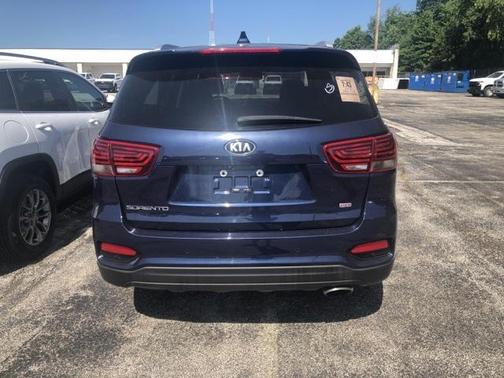 2019 Kia Sorento LX