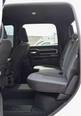 Bright White Clearcoat 2024 RAM 3500 Big Horn