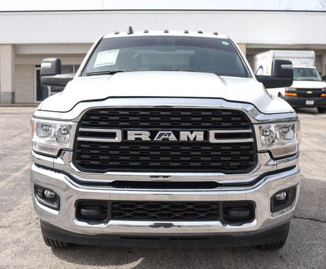 Bright White Clearcoat 2024 RAM 3500 Big Horn