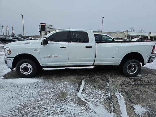 2024 RAM 3500 Big Horn