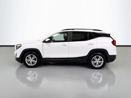 Summit White 2021 GMC Terrain SLE