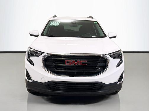 Summit White 2021 GMC Terrain SLE
