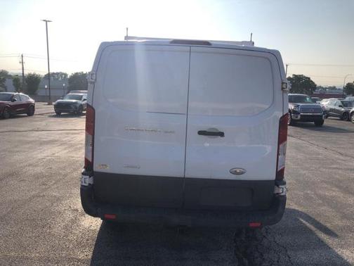 2015 Ford Transit-250 Base