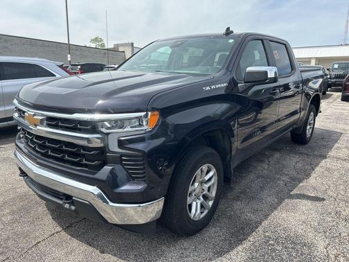Dark Ash Metallic 2024 Chevrolet Silverado 1500 LT