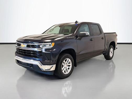 Dark Ash Metallic 2024 Chevrolet Silverado 1500 LT