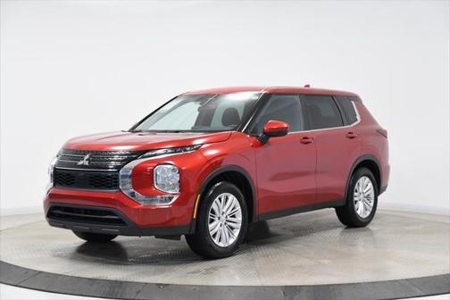2023 Mitsubishi Outlander ES