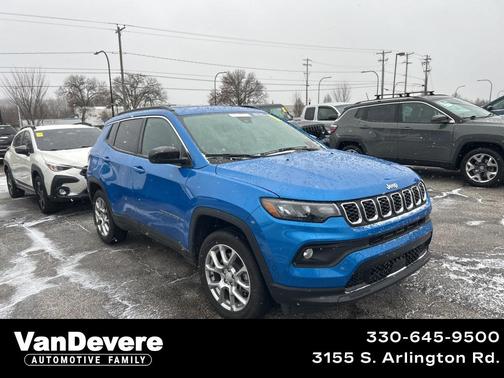 2024 Jeep Compass Latitude Lux