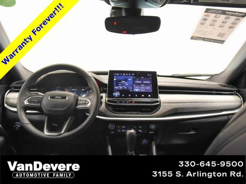 2024 Jeep Compass Latitude Lux