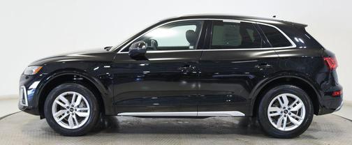 Black Metallic 2023 Audi Q5 45 S line Premium