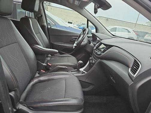 Nightfall Gray 2018 Chevrolet Trax LT