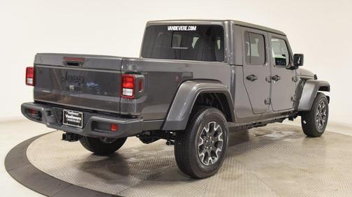 2025 Jeep Gladiator Sport S