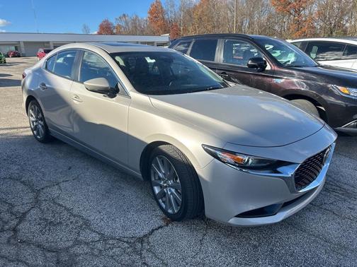 2025 Mazda Mazda3 FWD w/Preferred Package