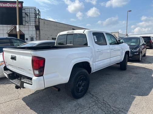 2020 Toyota Tacoma SR
