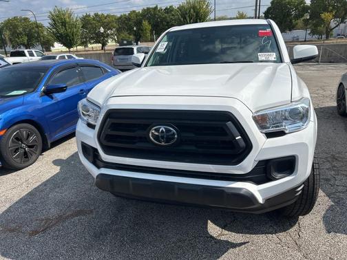 2020 Toyota Tacoma SR