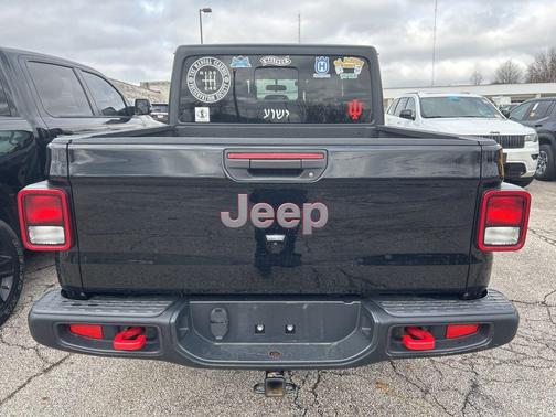 Black Clearcoat 2021 Jeep Gladiator Rubicon