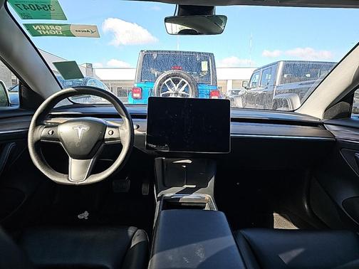 2022 Tesla Model 3 Standard Range