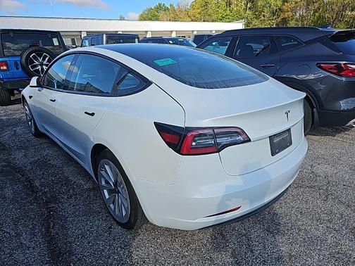 2022 Tesla Model 3 Standard Range