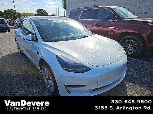 2022 Tesla Model 3 Standard Range