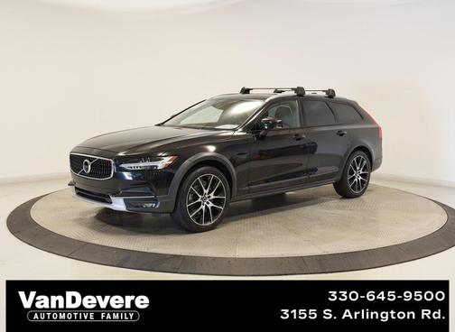 2020 Volvo V90 Cross Country T6 AWD