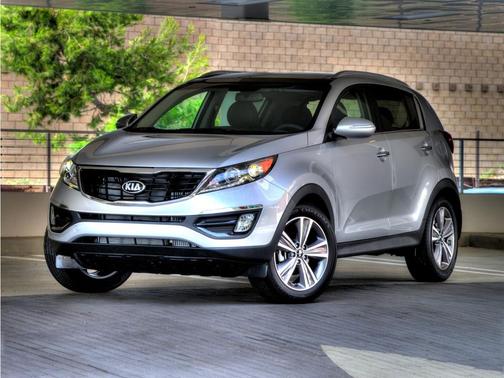 Black Cherry 2015 Kia Sportage LX