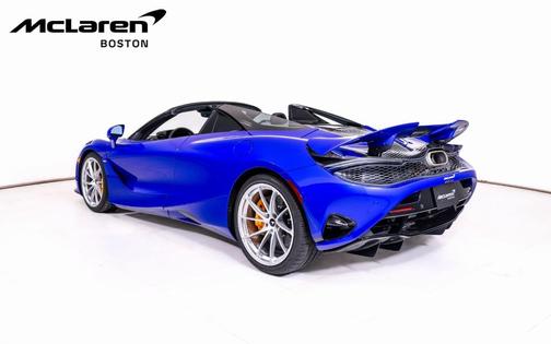 2026 McLaren 750S Base