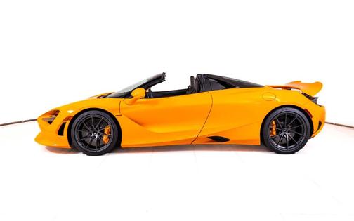 2026 McLaren 750S Base