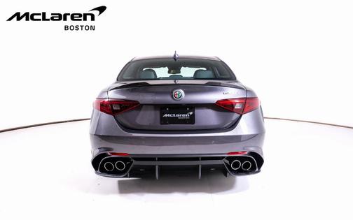 2023 Alfa Romeo Giulia Quadrifoglio