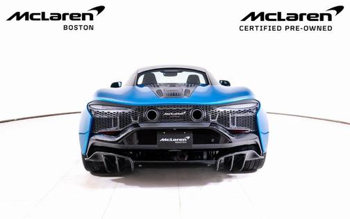 2024 McLaren Artura Base