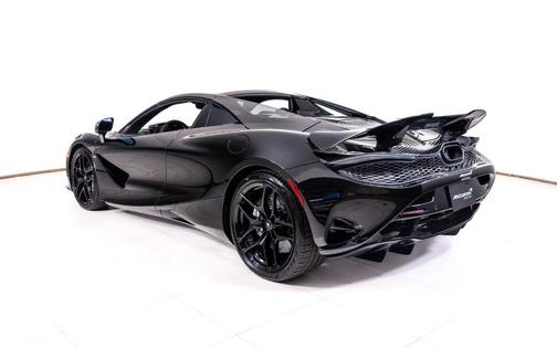2024 McLaren 750S Base